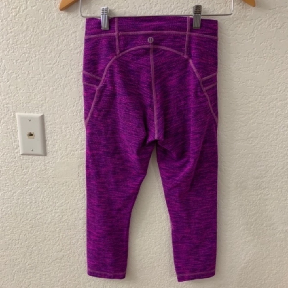 Lululemon Free Flow Crop Leggings - Picture 7 of 8